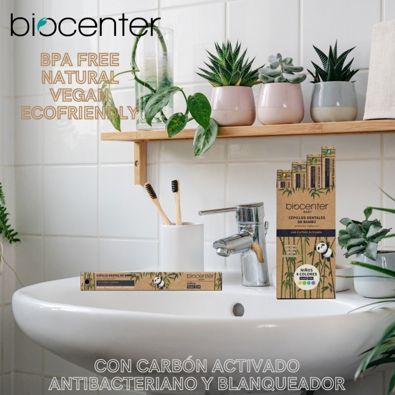 Cepillos de Dientes de Bambú para Niños con Carbón Activado Biocenter - Pack 4 unidades