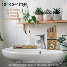 Cepillos de Dientes de Bambú Adulto con Carbón Activado Biocenter - Pack 4 unidades - Cerdas Medias sin BPA